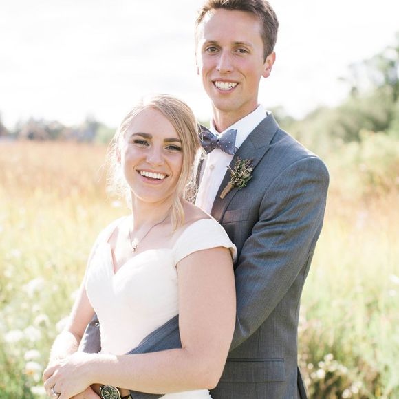 Meet your Posher, Liz - Picture 1 of 1